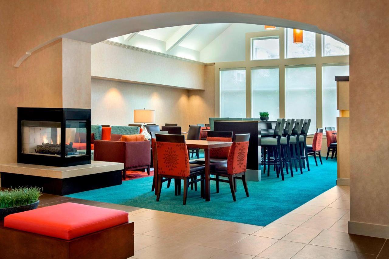 Sonesta Es Bethlehem Airport Hotel